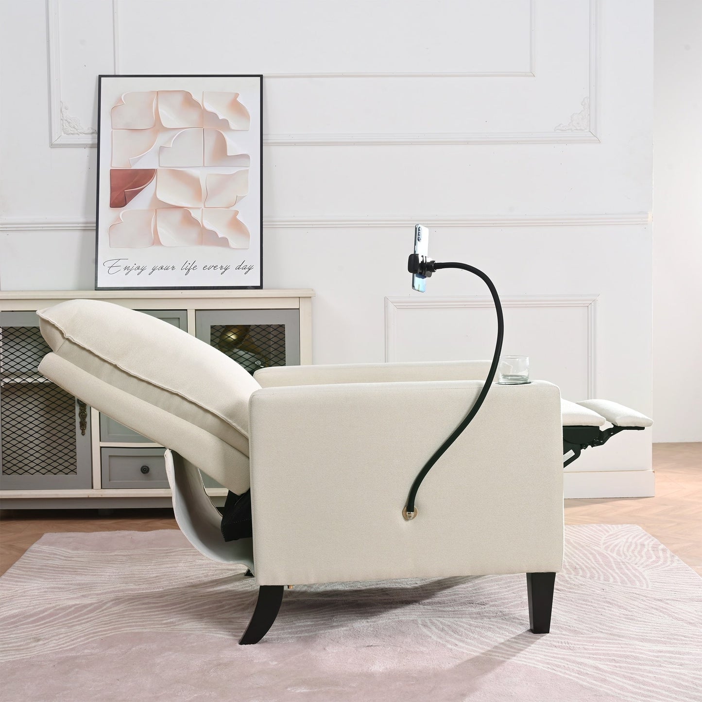 Poltrona reclinabile manuale moderna in tessuto beige con porta cellulare, portabicchieri e poggiapiedi