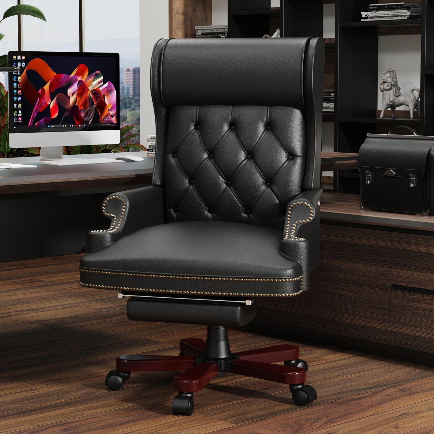 Poltrona reclinabile ergonomica da ufficio girevole in similpelle nera con poggiapiedi, schienale con bottoni trapuntati, decorazione con borchie