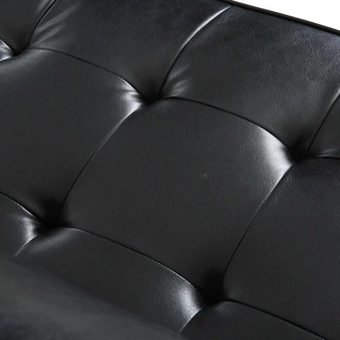 Divano a 3 posti in similpelle nera con gambe in legno