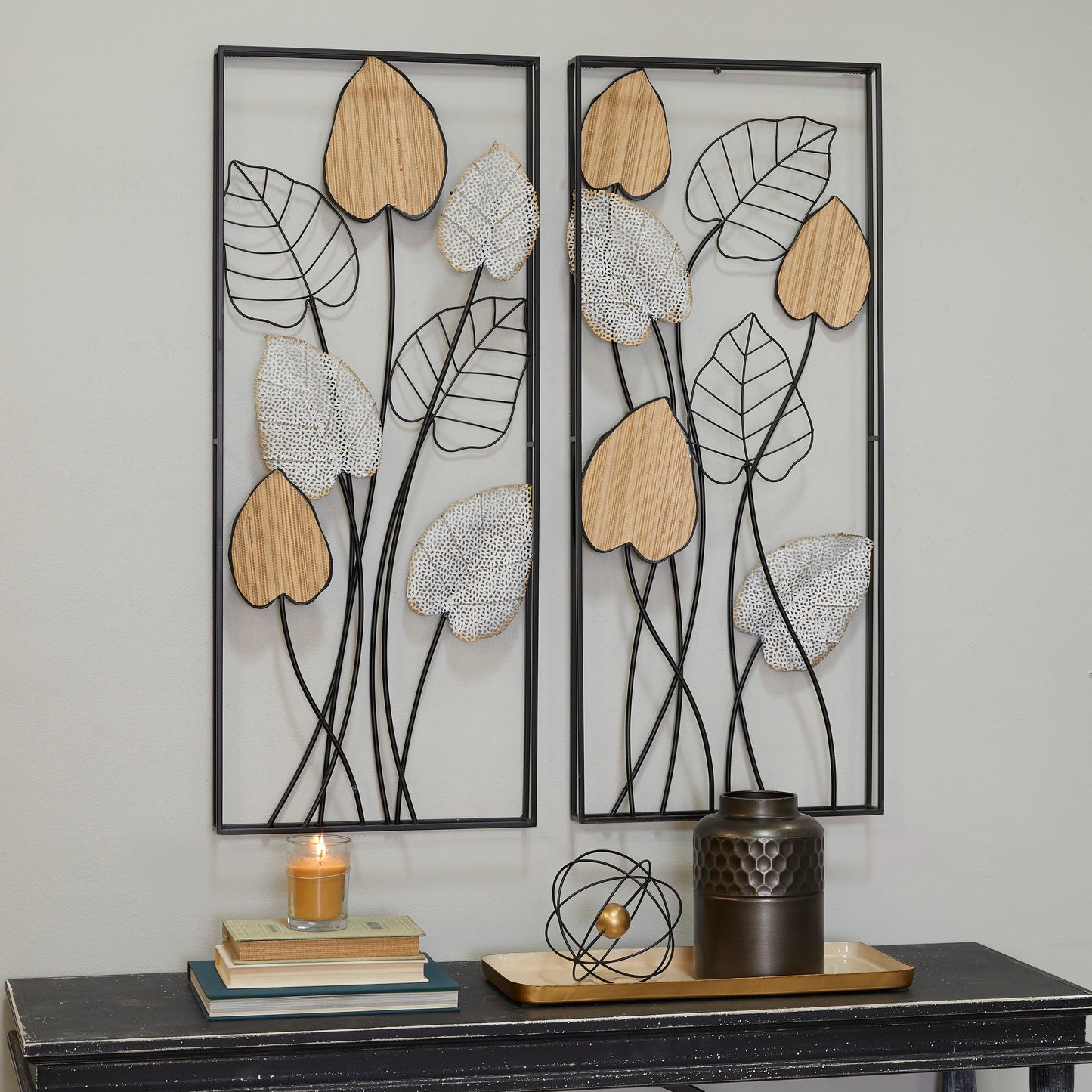 Decorazione da parete in foglia di metallo nero con cornice nera (set da 2)
