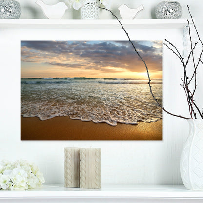 Tramonto luminoso e nuvoloso nell'oceano calmo - Tela artistica con paesaggio marino contemporaneo