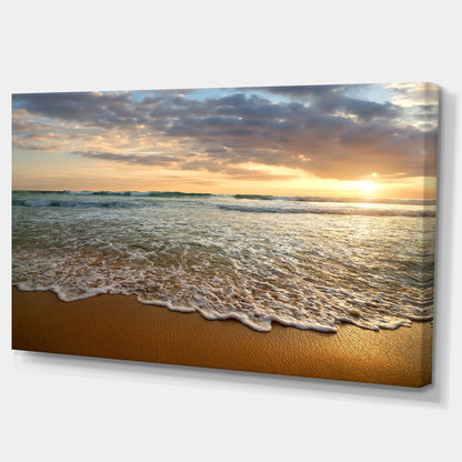 Tramonto luminoso e nuvoloso nell'oceano calmo - Tela artistica con paesaggio marino contemporaneo