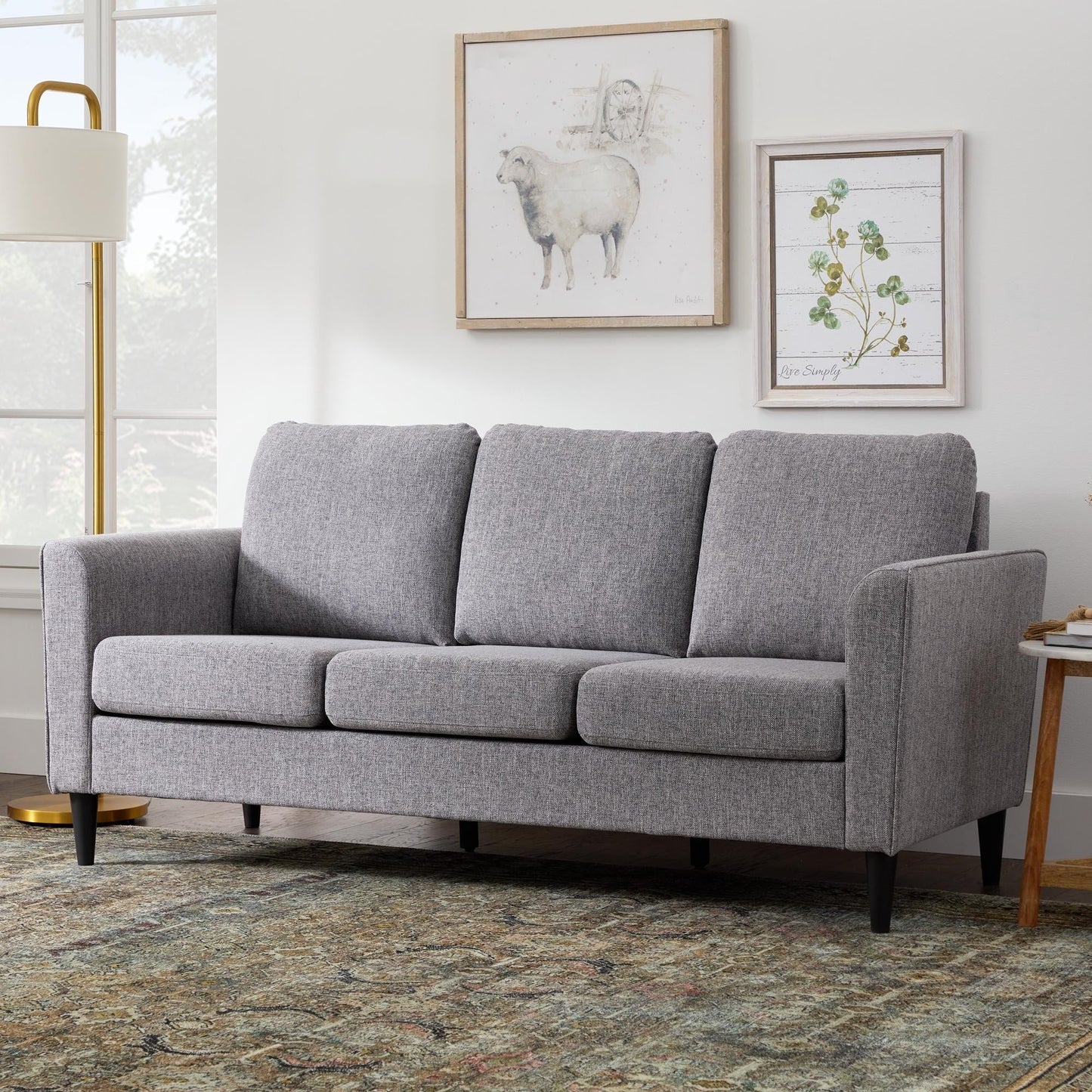Divano imbottito con braccioli curvi Brookside Clara 73