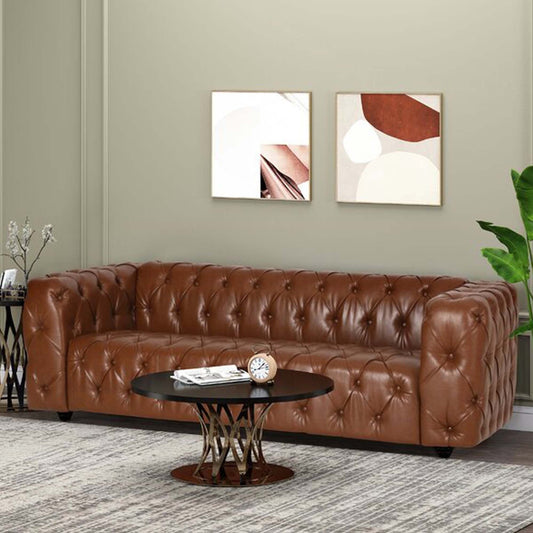 Divano in pelle PU marrone da 83,5'' con schienale trapuntato a bottoni, gambe in legno vintage e braccioli spaziosi