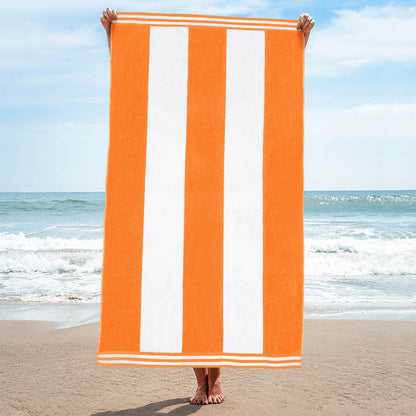 Asciugamano da spiaggia oversize in cotone a righe Cabana di Superior