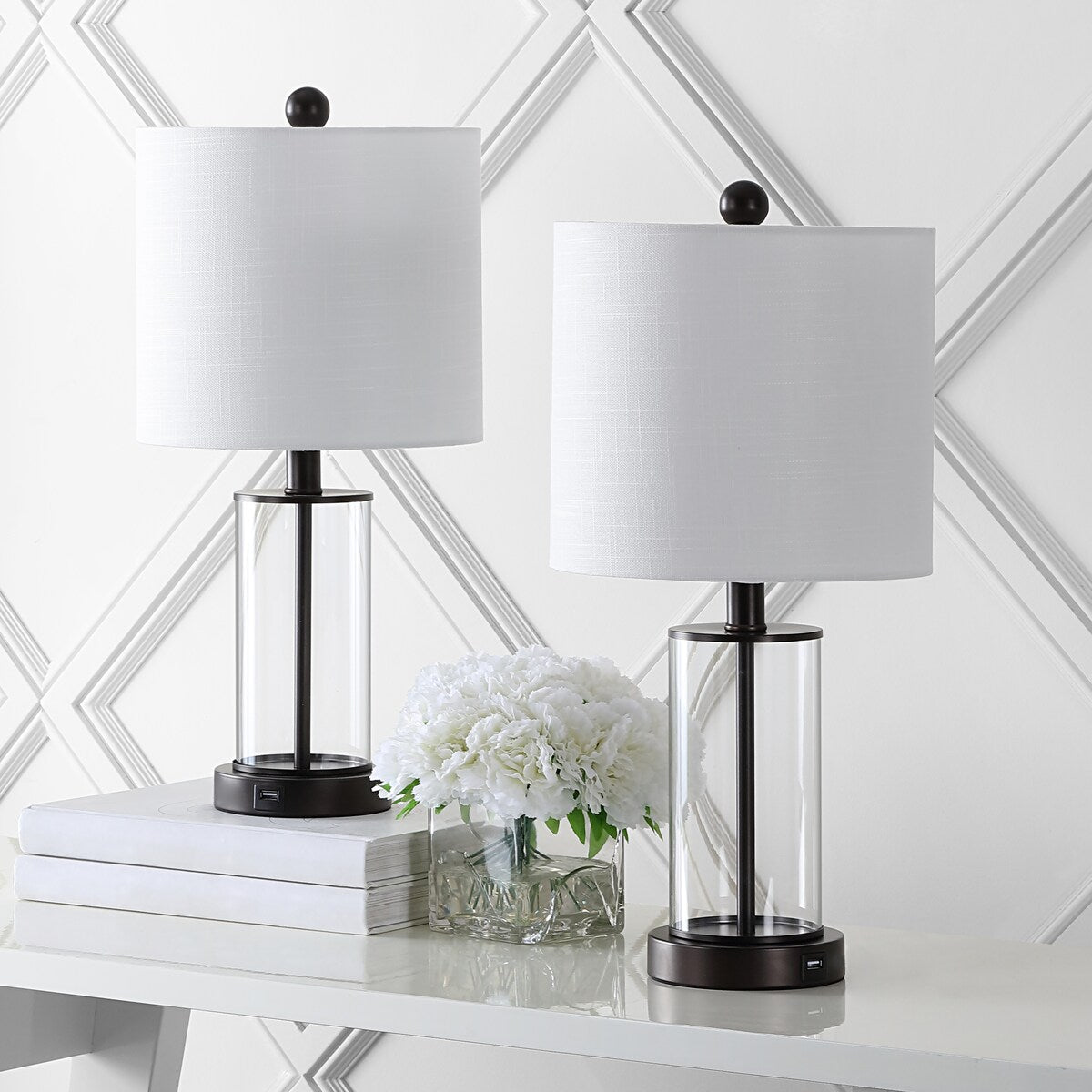 Lampada da tavolo a LED moderna e contemporanea Cabell 21 in vetro con ricarica USB, bronzo lucidato a olio (set da 2) di JONATHAN Y