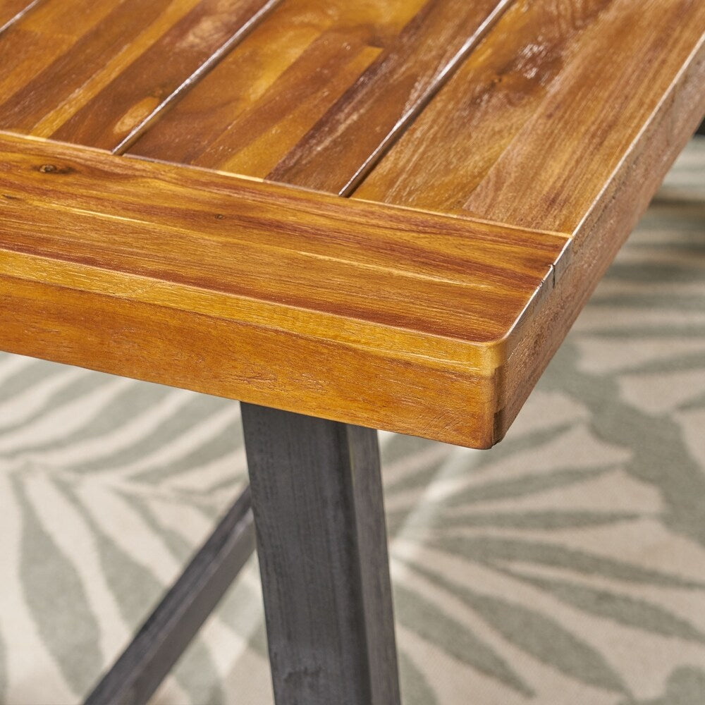 Set da pranzo Calero Outdoor da 6 pezzi in legno e vimini con sedie e panca di Christopher Knight Home