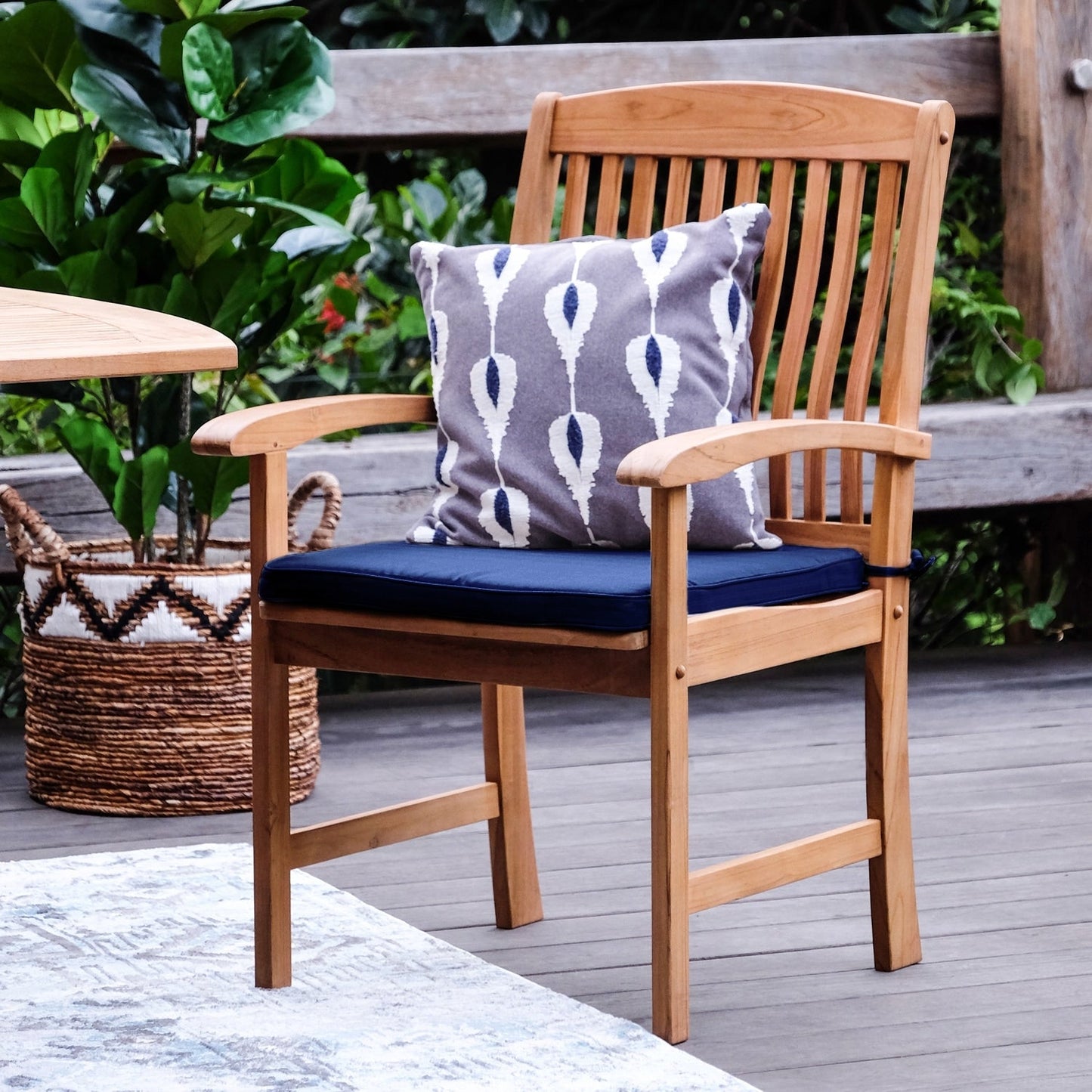 Set da pranzo estensibile da esterno Cambridge Casual Caterina in teak, 6 pezzi