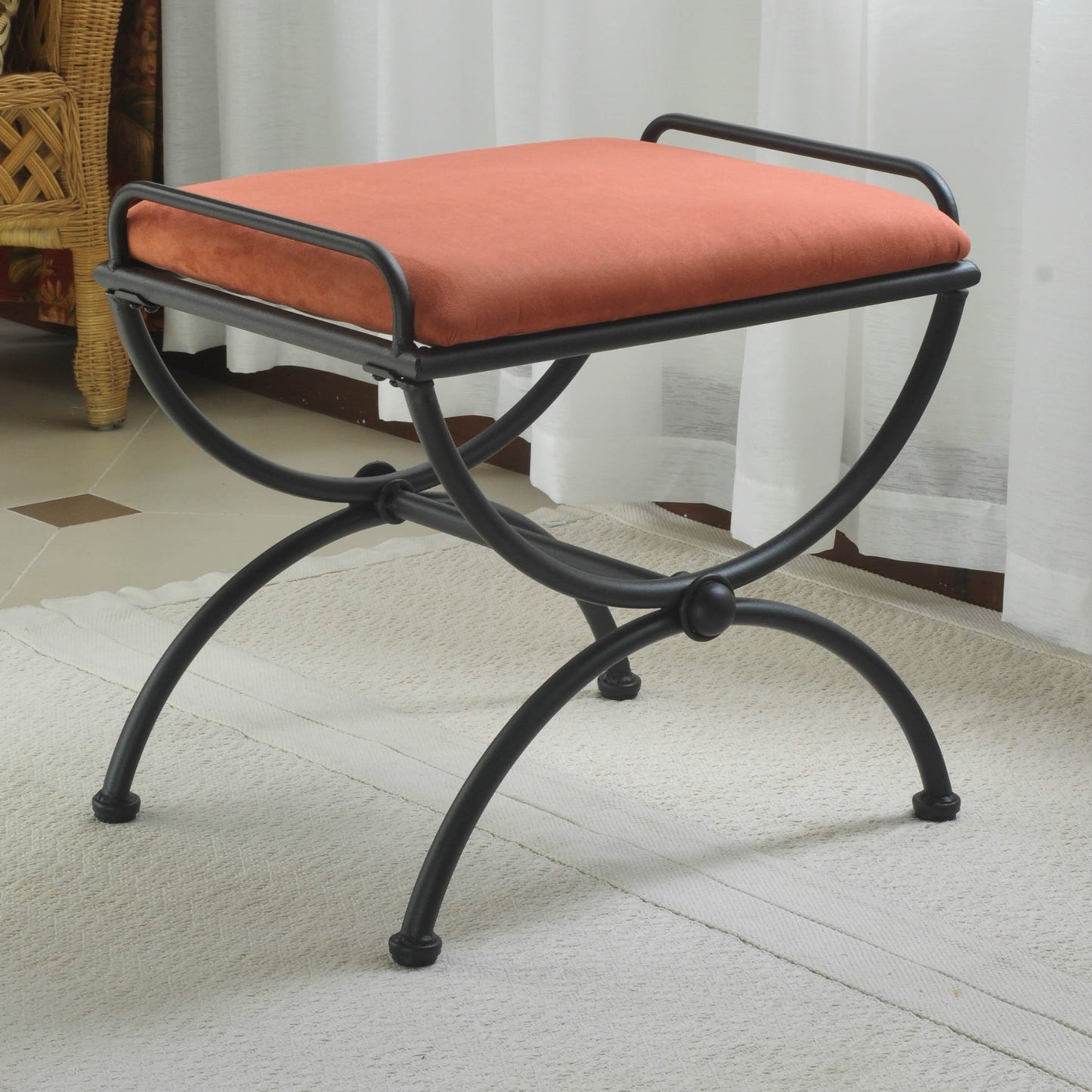 Sgabello da toeletta Cambridge Iron con cuscino