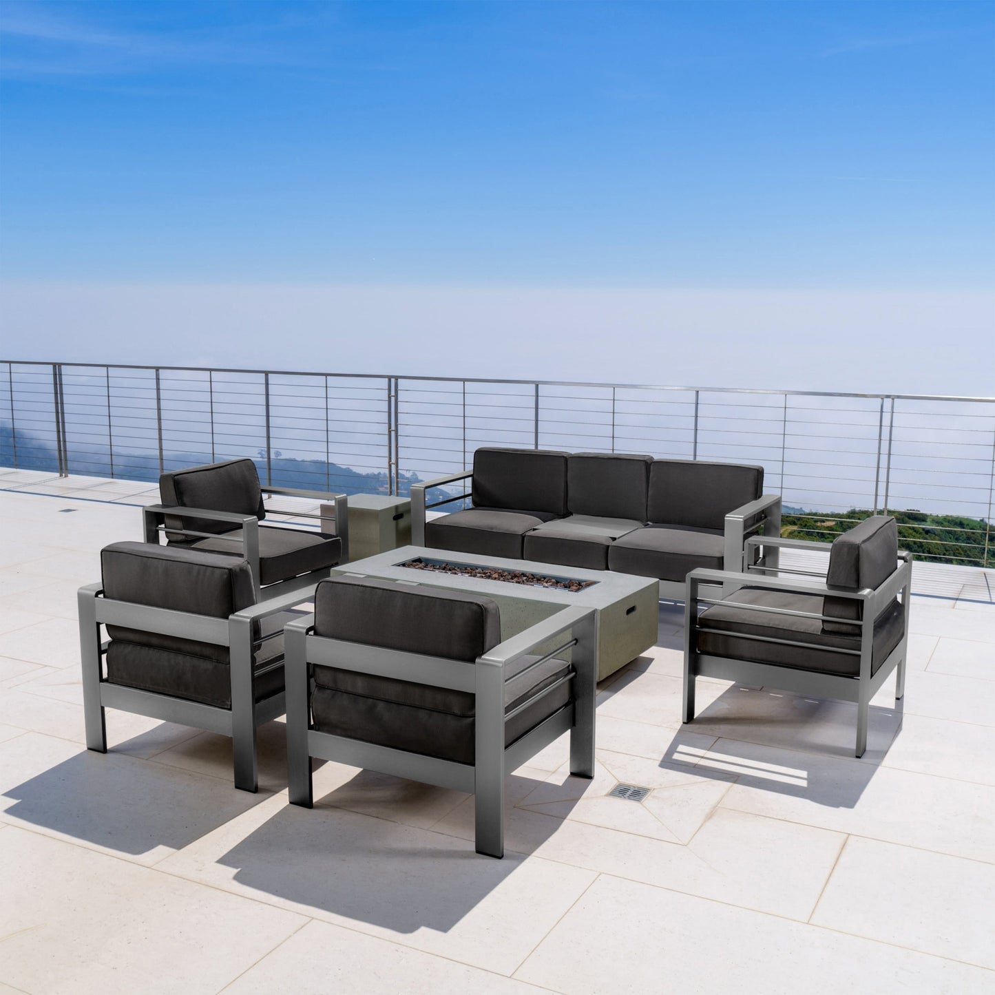 Set da salotto Cape Coral in alluminio da 7 pezzi con braciere di Christopher Knight Home