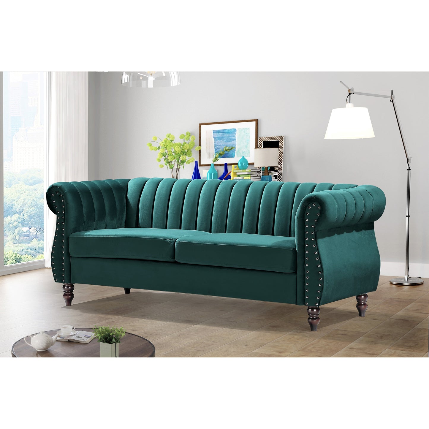 Divano Chesterfield in velluto Charlot con braccioli arrotolati