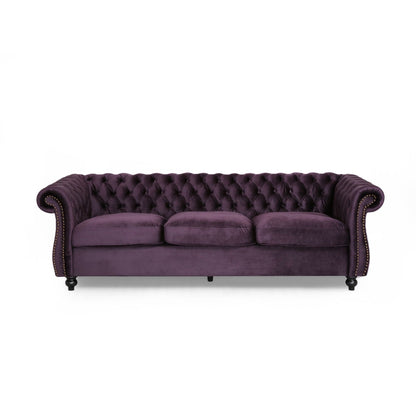 Divano Chesterfield 84.75 imbottito a 3 posti con bottoni, borchie e gambe in legno per soggiorno