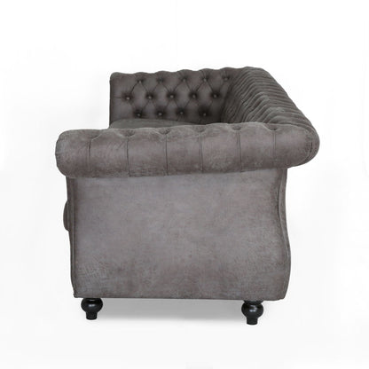 Divano Chesterfield 84.75 imbottito a 3 posti con bottoni, borchie e gambe in legno per soggiorno