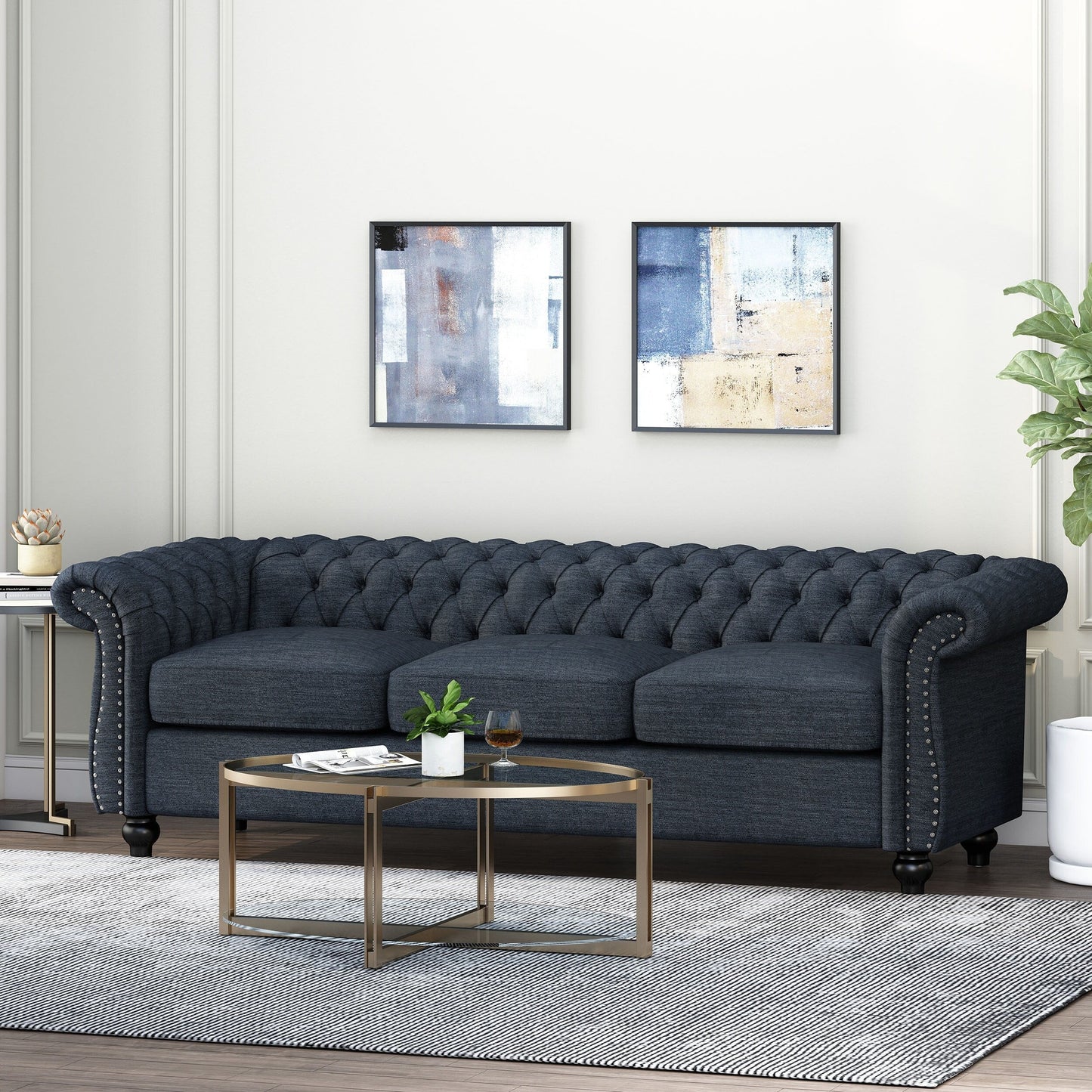 Divano Chesterfield a 3 posti con bottoni e borchie