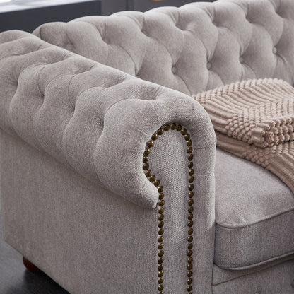 Divano Chesterfield in tessuto di lino