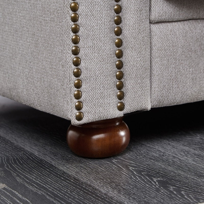 Divano Chesterfield in tessuto di lino