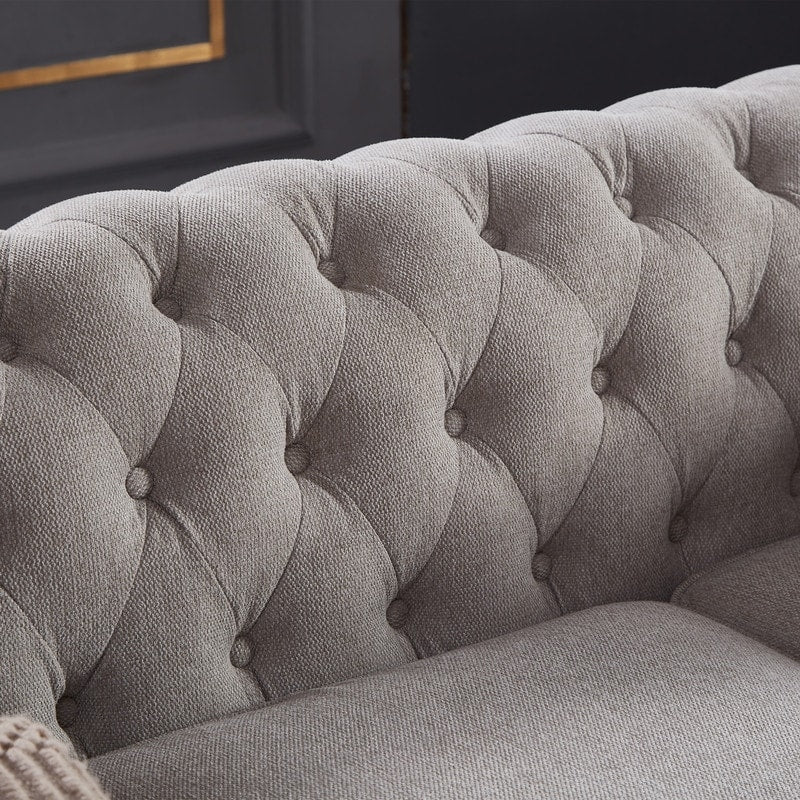 Divano Chesterfield in tessuto di lino