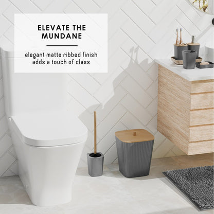 Set di accessori da bagno in bambù Clara Clark con tenda da doccia, scopino per WC, cestino e dispenser di sapone