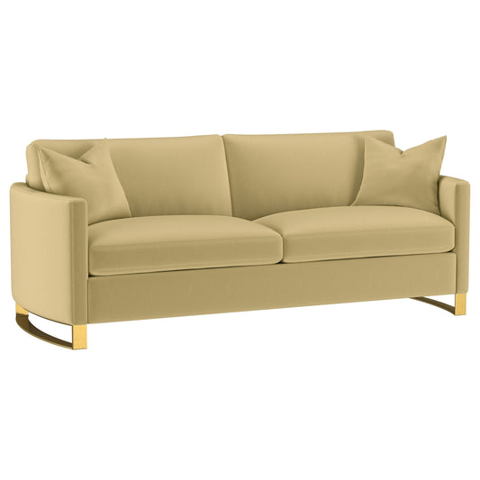 Divano imbottito con braccioli curvi Corliss color cammello