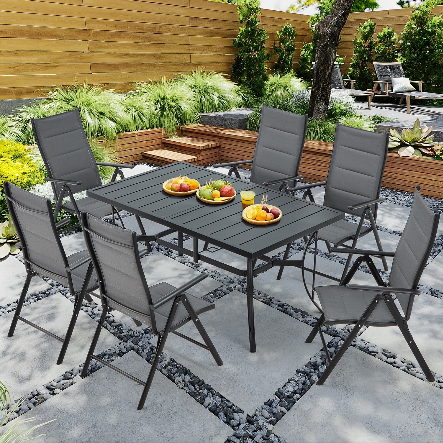 Set da pranzo versatili per esterni con sedie girevoli/pieghevoli e tavolo con doghe in acciaio e set da pranzo in HDPE per giardini e patii