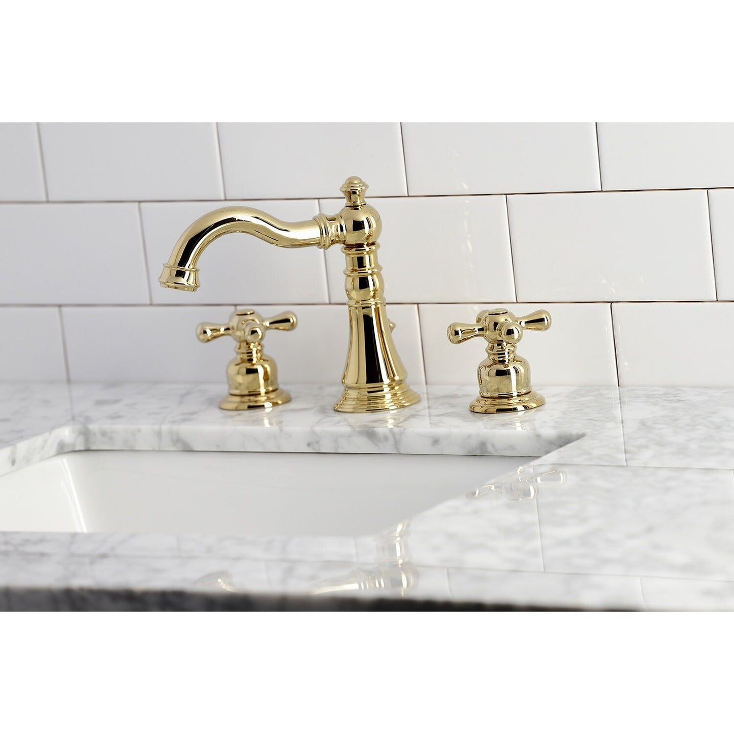 Rubinetto per bagno diffuso American Classic da 8 pollici