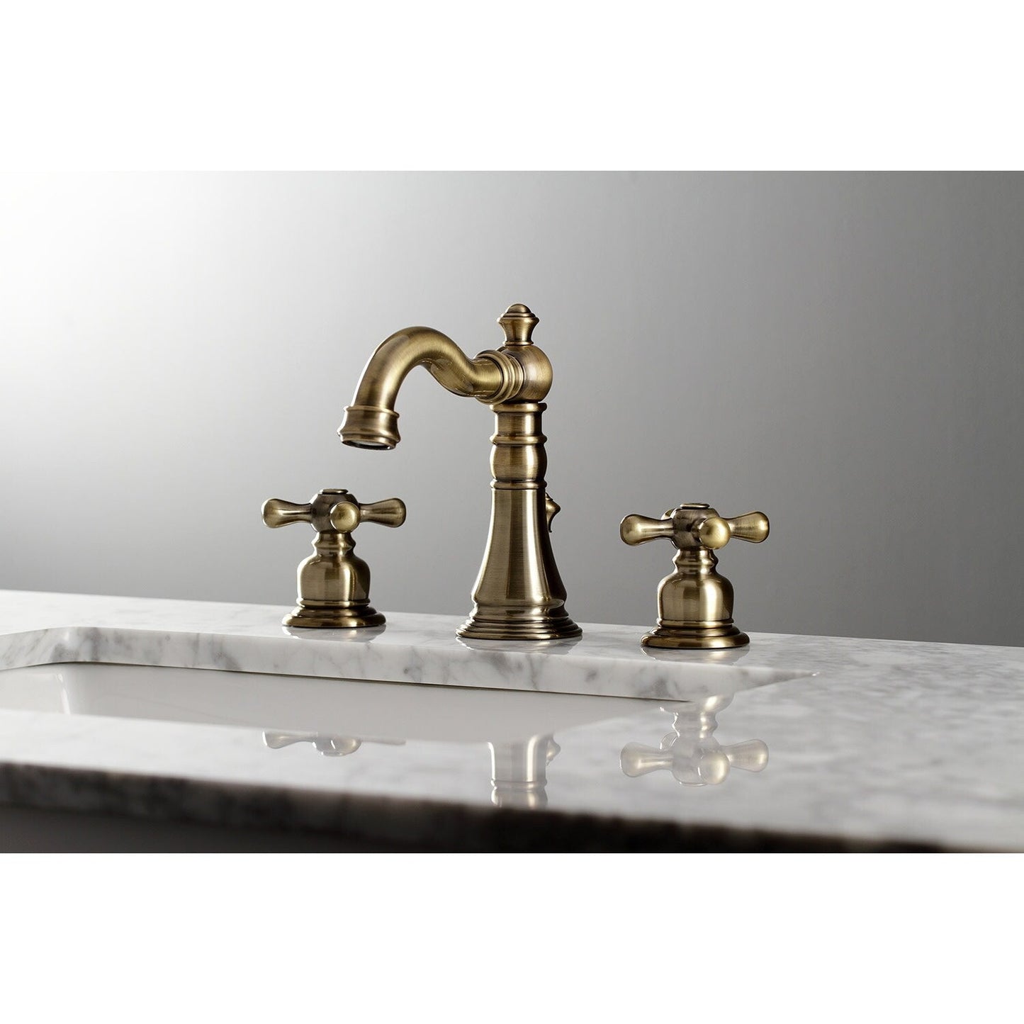 Rubinetto per bagno diffuso American Classic da 8 pollici