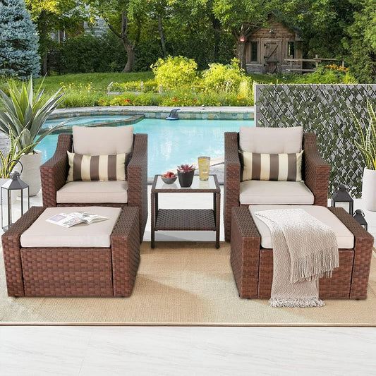 Set da conversazione con poltrona e pouf in vimini per patio da esterno, 5 pezzi
