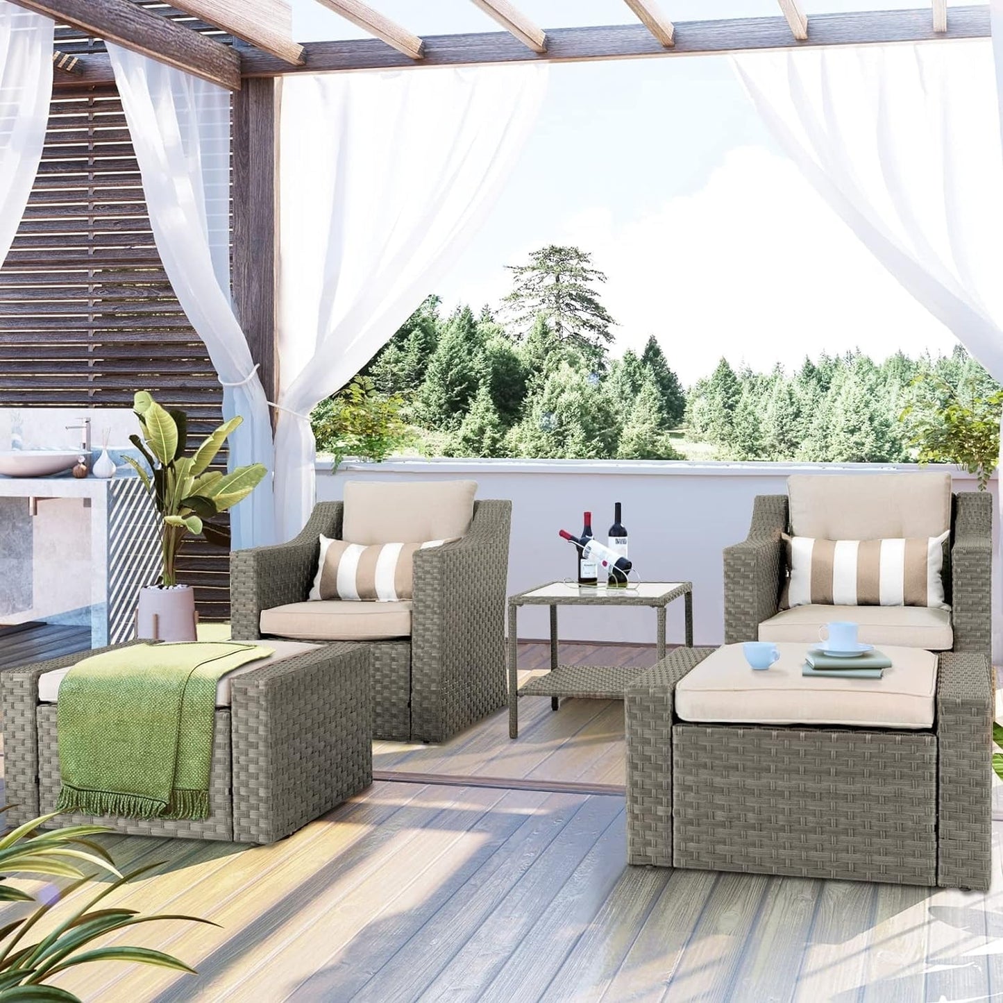 Set da conversazione con poltrona e pouf in vimini per patio da esterno, 5 pezzi
