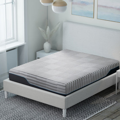 Materasso in memory foam a triplo strato Bodipedic da 10 pollici in una scatola
