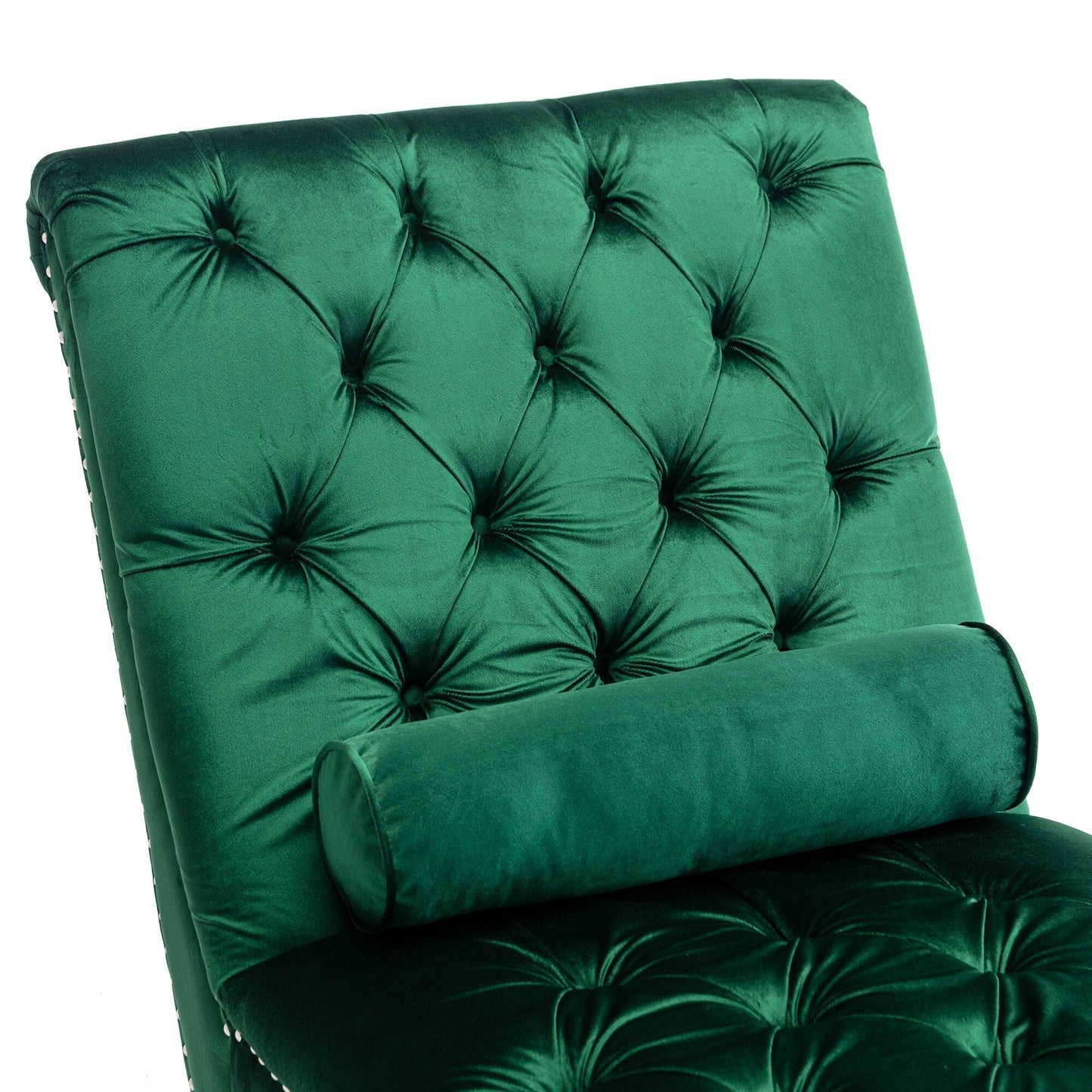 Poltrona reclinabile ergonomica a forma di S con cuscino, finiture con borchie e gambe in acrilico per uso interno.