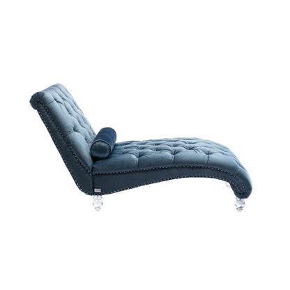 Poltrona reclinabile ergonomica a forma di S con cuscino, finiture con borchie e gambe in acrilico per uso interno.