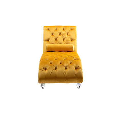Poltrona reclinabile ergonomica a forma di S con cuscino, finiture con borchie e gambe in acrilico per uso interno.
