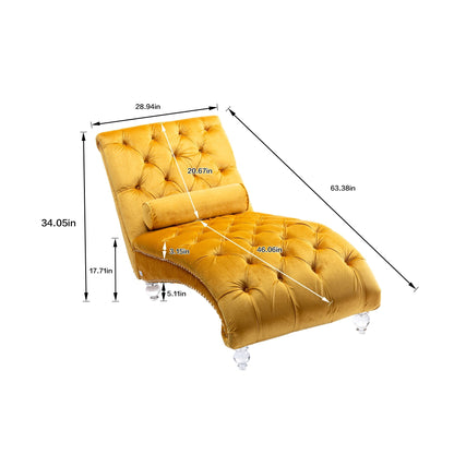 Poltrona reclinabile ergonomica a forma di S con cuscino, finiture con borchie e gambe in acrilico per uso interno.