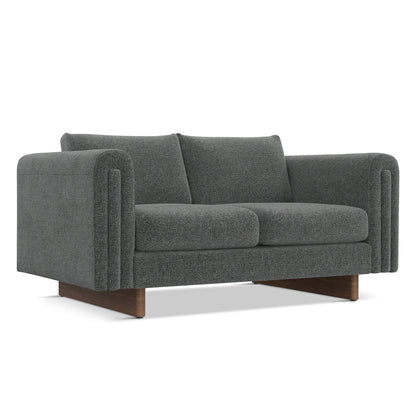 Divano a due posti contemporaneo WYNDENHALL Drayton da 61 pollici di larghezza in tessuto tecnico a trama fitta - 61 L x 38 P x 30 A