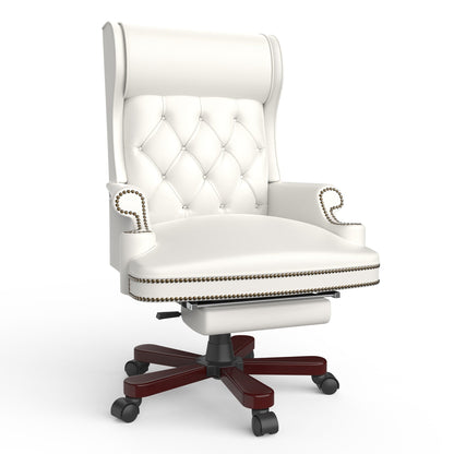 Poltrona girevole ergonomica da ufficio in similpelle bianca con poggiapiedi, schienale con bottoni trapuntati e decorazione con borchie