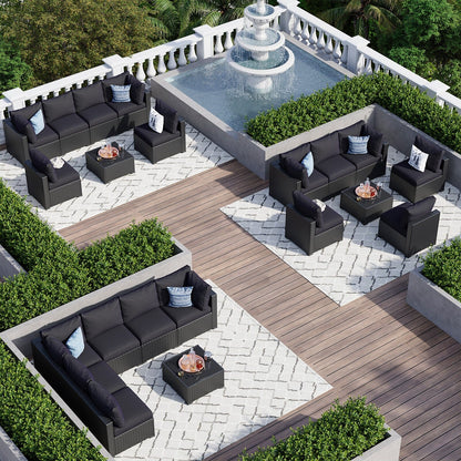 Set di divani componibili in vimini e rattan per patio