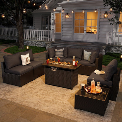 Set di divani componibili in vimini e rattan per patio