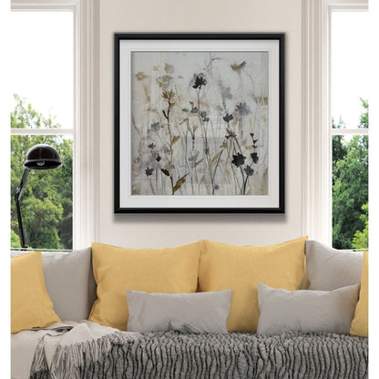 Wildflower Mist I - Stampa incorniciata personalizzata - blu, bianco, grigio, giallo, verde, argento, oro