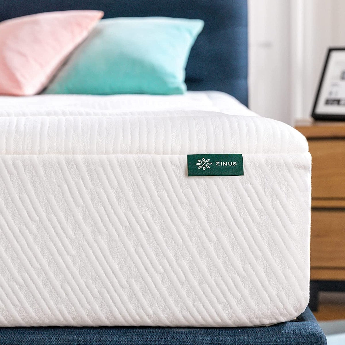 Materasso in memory foam ZINUS Cloud da 12 pollici, antidecubito, Bed-in-a-Box, certificato CertiPUR-US