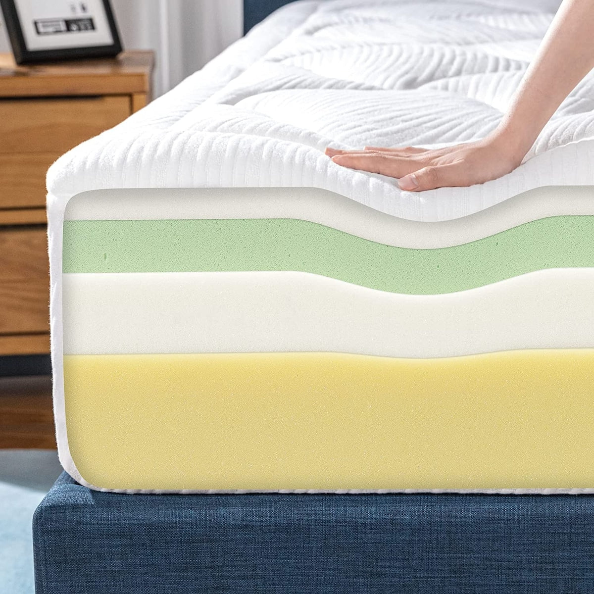 Materasso in memory foam ZINUS Cloud da 12 pollici, antidecubito, Bed-in-a-Box, certificato CertiPUR-US